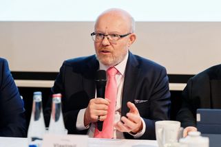 Exministr Válek má novou funkci. Věnovat se chce nadstandardům